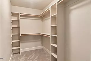 3750 SW Crest Ct, Redmond, OR 97756 - Photo 23