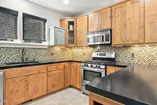 3750 SW Crest Ct, Redmond, OR 97756 - Photo 15