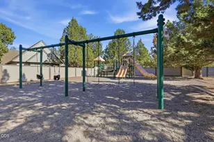 999 Golden Pheasant Dr, Redmond, OR 97756 - Photo 47