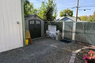 1018 N Eldorado Ave, Klamath Falls, OR 97601 - Photo 9