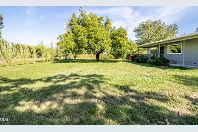 3511 Redwood Avenue, Grants Pass, OR 97527 - Photo 31
