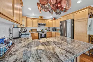 17555 Mountain View Rd, Sisters, OR 97759 - Photo 23