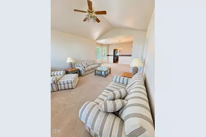902 Mountain View Drive, Medford, OR 97504 - Photo 9