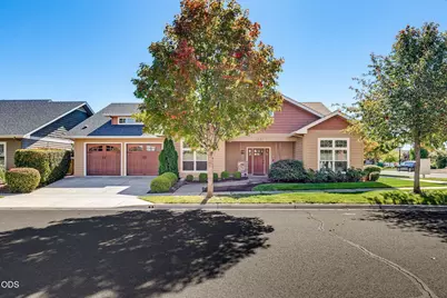421 Stone Pointe Drive, Central Point, OR 97502 - Photo 47