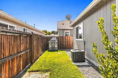 1791 Lillian Street, Medford, OR 97501 - Photo 23