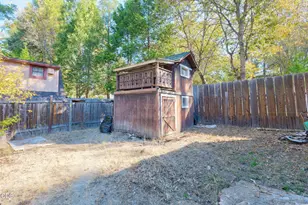 151 Verna Ln, Grants Pass, OR 97527 - Photo 39