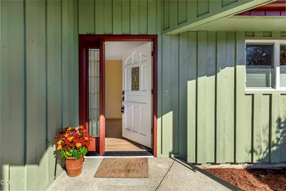 734 NW Midland Avenue, Grants Pass, OR 97526 - Photo 7