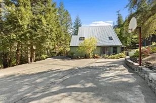 2602 Winona Rd, Grants Pass, OR 97526 - Photo 13