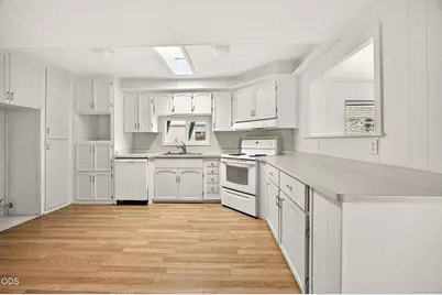 2252 Table Rock Road #SPC 151, Medford, OR 97501 - Photo 17