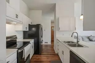 17350 Breezy Way, Bend, OR 97703 - Photo 9