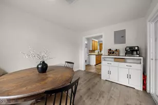 27321 Clear Lake Rd, Eugene, OR 97402 - Photo 21