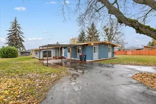 2554 W Stewart Ave, Medford, OR 97501 - Photo 29