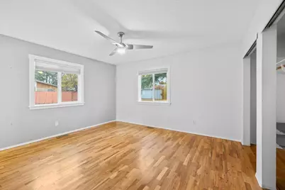 2554 W Stewart Avenue, Medford, OR 97501 - Photo 11