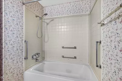 7 Brophy Way #UNIT 5, Shady Cove, OR 97539 - Photo 13