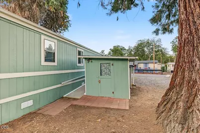 7 Brophy Way #UNIT 5, Shady Cove, OR 97539 - Photo 17