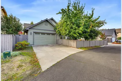 435 Clinton Street, Ashland, OR 97520 - Photo 23