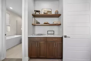 19355 Alianna Loop, Bend, OR 97702 - Photo 25