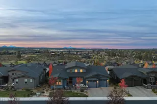 19355 Alianna Loop, Bend, OR 97702 - Photo 57
