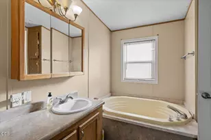 350 W Gregory Rd, Central Point, OR 97502 - Photo 21