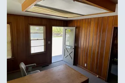 2250 NE Spalding Northeast Avenue, Grants Pass, OR 97526 - Photo 9