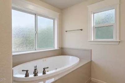 3631 Creek View Drive, Medford, OR 97504 - Photo 15