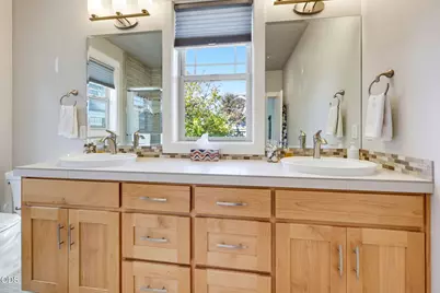 3851 Sunleaf Avenue, Medford, OR 97504 - Photo 21