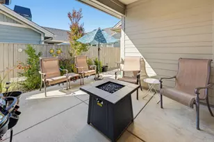 3851 Sunleaf Ave, Medford, OR 97504 - Photo 29
