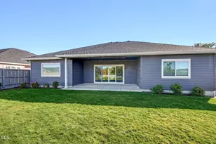 436 Montana Wy, Medford, OR 97504 - Photo 41