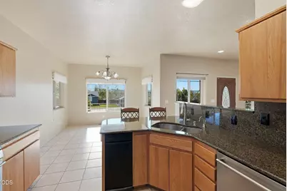 2451 NE Bobbi Place, Prineville, OR 97754 - Photo 17