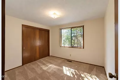 1546 Roberts Road, Medford, OR 97504 - Photo 17
