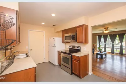 716 Hamilton Street, Medford, OR 97501 - Photo 7