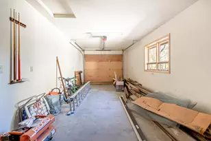 57654 Cottonwood Ln, Sunriver, OR 97707 - Photo 29