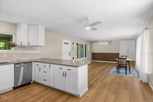 165 Laubach Ln, Grants Pass, OR 97526 - Photo 15