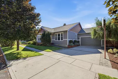 20717 Snow Peaks Drive, Bend, OR 97701 - Photo 1