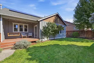 20717 Snow Peaks Dr, Bend, OR 97701 - Photo 29