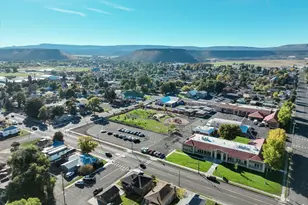 733 NE 3rd St, Prineville, OR 97754 - Photo 73
