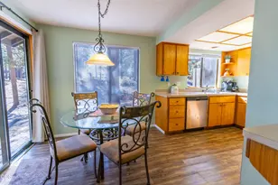 10 Ashwood Ln, Bend, OR 97707 - Photo 19