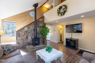 10 Ashwood Ln, Bend, OR 97707 - Photo 13