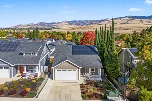 359 Otis St, Ashland, OR 97520 - Photo 31