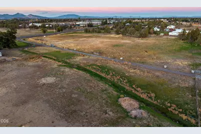 [Address not provided], Redmond, OR 97756 - Photo 37