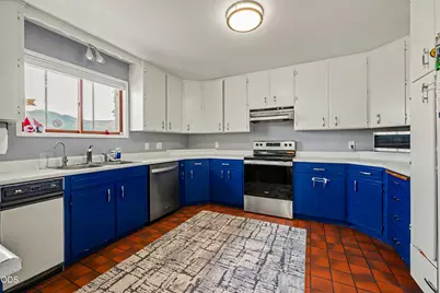380 E Butler Lane, Ashland, OR 97520 - Photo 51