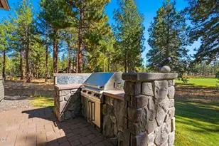 17111 Lady Caroline Dr, Sisters, OR 97759 - Photo 41