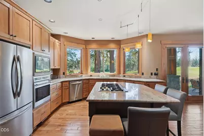 17111 Lady Caroline Drive, Sisters, OR 97759 - Photo 15