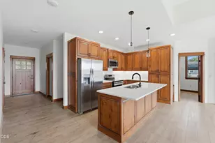 1082 NW 10th St, Prineville, OR 97754 - Photo 11