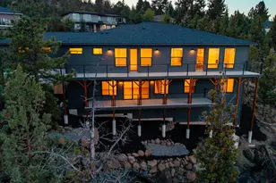 3335 NW Fairway Heights Dr, Bend, OR 97703 - Photo 47