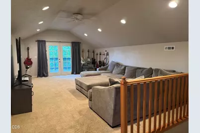 1052 Kensington Court, Central Point, OR 97502 - Photo 15