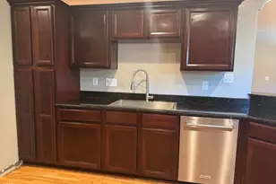 1052 Kensington Ct, Central Point, OR 97502 - Photo 13