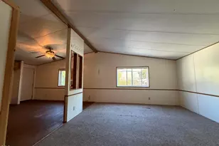 2325 NW Highland Ave, Grants Pass, OR 97526 - Photo 5