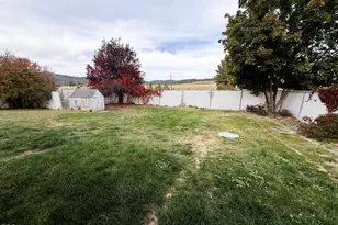 5220 Mason Ln, Klamath Falls, OR 97601 - Photo 13