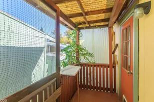 321 Clay St, Ashland, OR 97520 - Photo 21